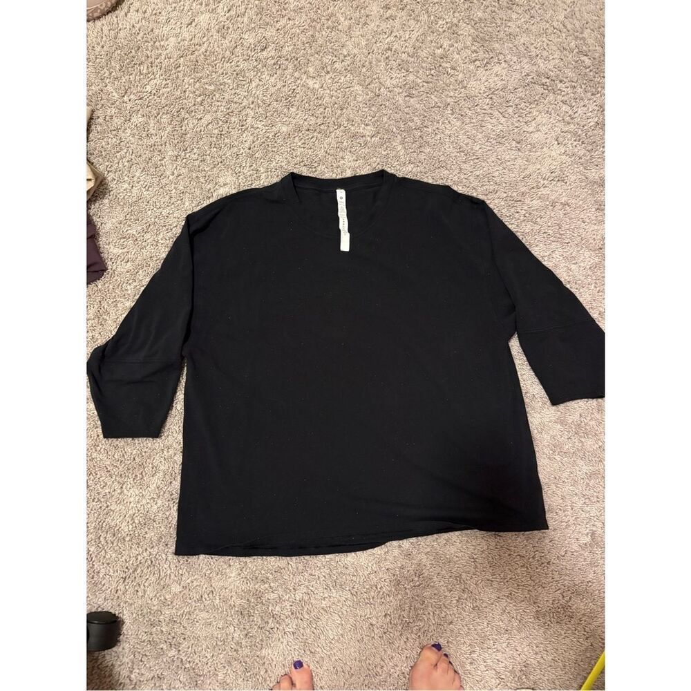 Lululemon Black Speckled Crewneck Pullover Top